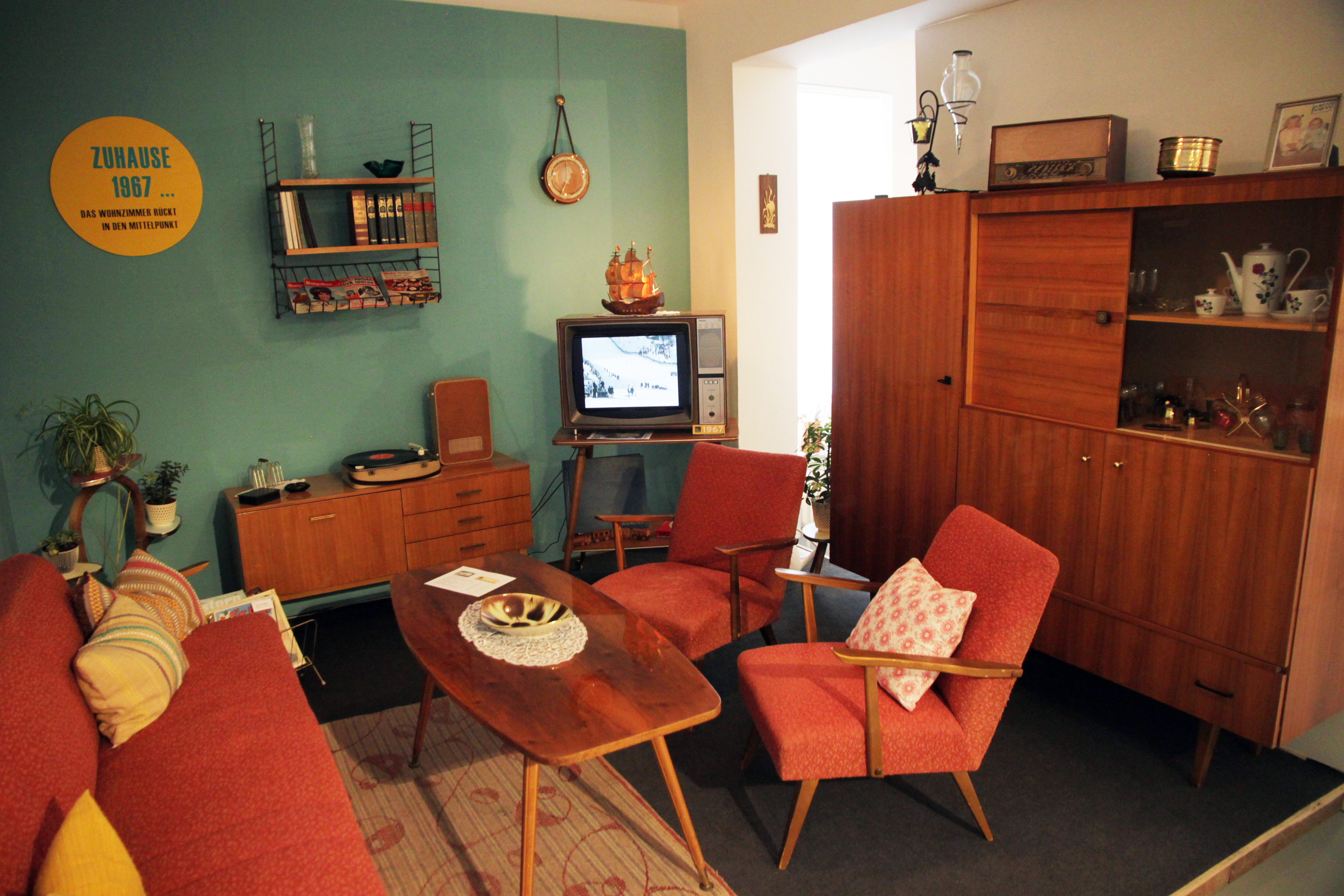 1967 Wohnzimmer der 60er Jahre (c) Alois Fuchs